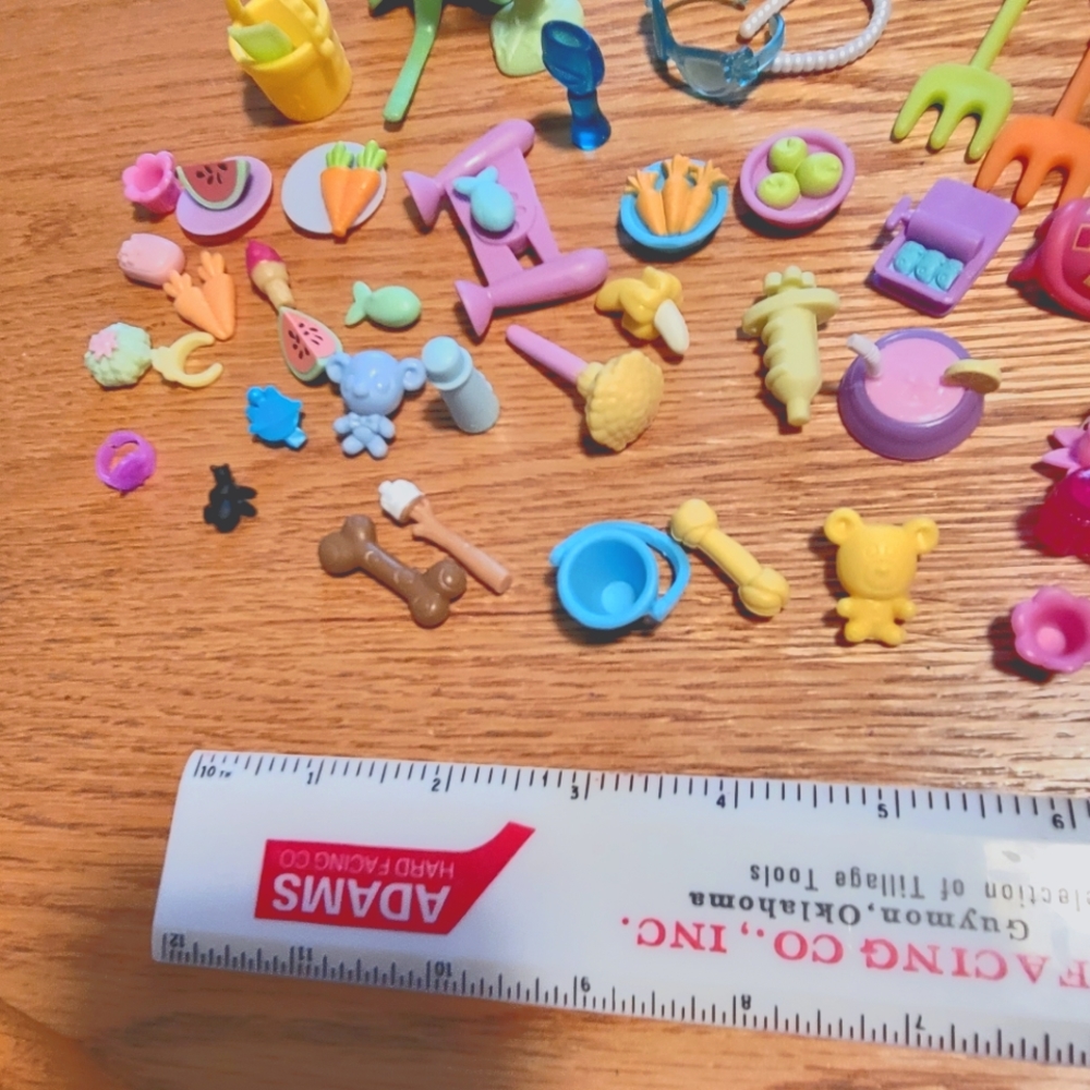 A lot of miniatures...Toys
